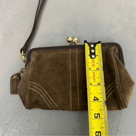 Sold - Picture 2 of 6